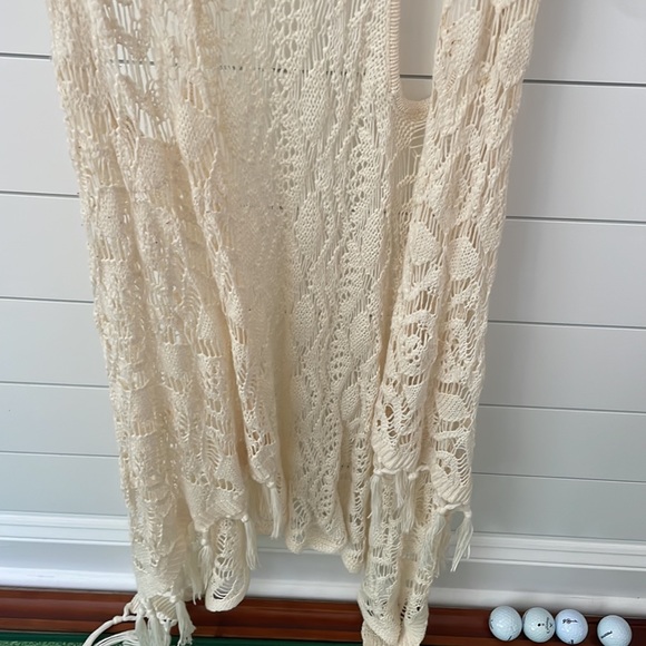 Sweater - Picture 2 of 4